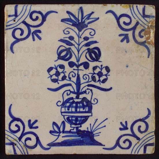 Flower Tile, flowerpot in blue on white, corner motif of ox's head, wall tile tile sculpture ceramic earthenware glaze, baked 2x