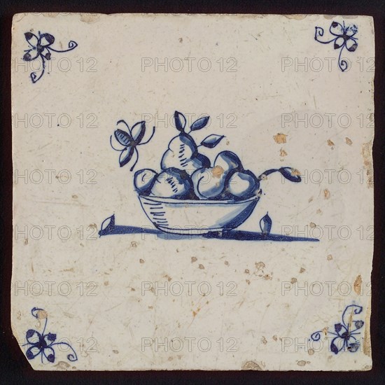 White tile with blue fruit basket with insect, corner motif spider, wall tile tile sculpture ceramic earthenware glaze, baked 2x