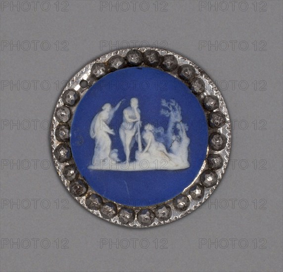 Button with Choice of Hercules, Late 18th century, Wedgwood Manufactory, England, founded 1759, Burslem, Stoneware (jasperware), Diam. 3.5 cm (1 3/8 in.)