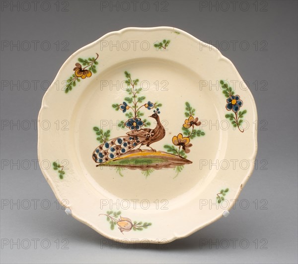 Plate, c. 1770, Wedgwood Manufactory, England, founded 1759, Burslem, Lead-glazed earthenware (creamware) with polychrome decoration, Diam. 24.8 cm (9 3/4 in.)