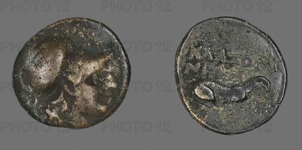 Coin Depicting the Goddess Athena, 387/301 BC, Greek, Ancient Greece, Bronze, Diam. 1.7 cm, 3.54 g