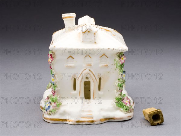 Incense Burner, c. 1830, England, Staffordshire, Staffordshire, Glazed earthenware with polychrome enamel decoration, 8.9 x 8.9 x 8.9 cm (3 1/2 x 3 1/2 x 3 /12in.)