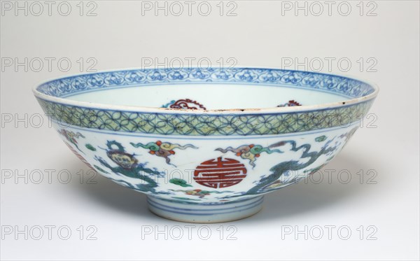 Bowl with Dragons and Phoenixes, Qing dynasty (1644–1911), 18th century, China, Porcelain painted in underglaze blue and overglaze enamels, H. 7.9 cm (3 1/8 in.), diam. 20.7 cm (8 1/8 in.)