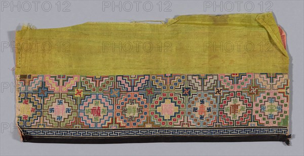 Trouser Band, Qing dynasty (1644–1911), 1875/1900, Han-Chinese, China, embroidered on gauze, 21 × 42.4 cm (8 1/4 × 16 5/8 in.)