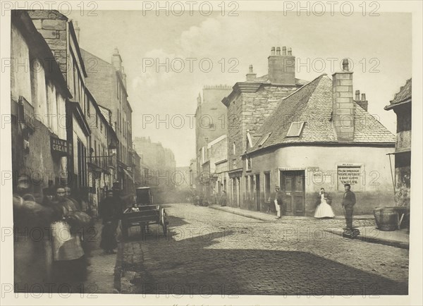 Main Street, Gorbals, Looking North, 1868, Thomas Annan, Scottish, 1829–1887, Scotland, Photogravure, plate 37 from the book "The Old Closes & Streets of Glasgow" (1900), 16.9 x 23.6 cm (image), 27.2 x 37.9 cm (paper)