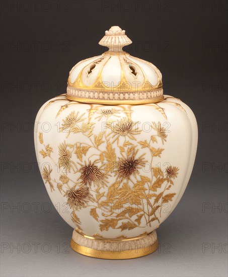 Potpourri Vase, c. 1885, Worcester Royal Porcelain Company, Worcester, England, founded 1751, Worcester, Soft-paste porcelain and gilding, 25.4 x 17.8 x 17.8 cm (10 x 7 x 7 in.)