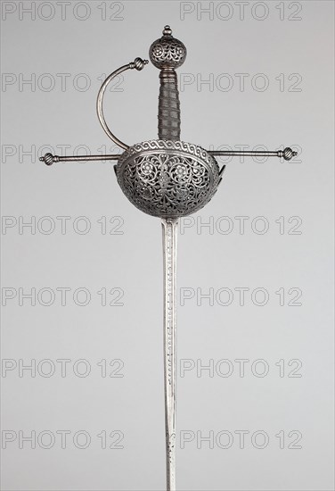 Rapier, 1640/60, Spanish or south Italian, Italy, Steel, iron, and wood, Overall L. 123 cm (48 1/2 in.)