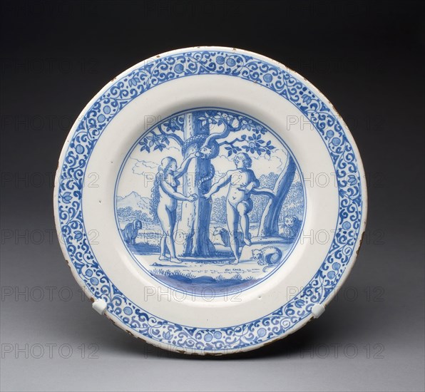 Plate, c. 1670, Dutch, Delft, Delft, Tin-glazed earthenware (Delftware), Diam. 35 cm (13 3/4 in.)