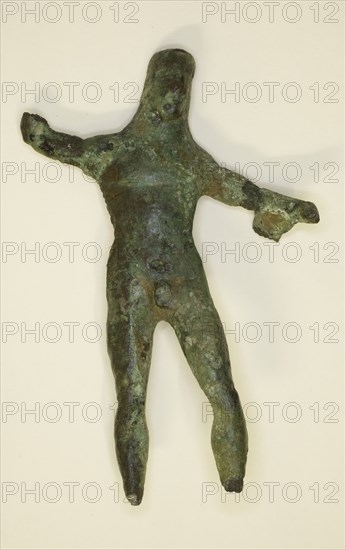 Statuette of Herakles, 4th/3rd century BC, Etruscan, Etruria, Bronze, 9.5 × 6.5 × 1.5 cm (3 6/8 × 2 1/2 × 1/2 in.)