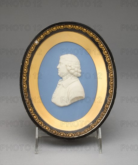 Medallion with Portrait of Josiah Wedgwood, c. 1775, Wedgwood Manufactory, England, founded 1759, Burslem, Stoneware (jasperware), 18.1 × 14.8 × 2.7 cm (7 1/8 × 5 7/8 × 1 1/16 in.)