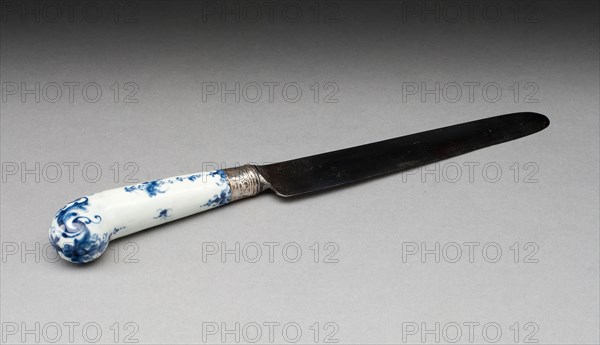 Knife, c. 1760, Worcester Porcelain Factory, Worcester, England, founded 1751, Worcester, Soft-paste porcelain with underglaze blue decoration, silver and steel, L. 27.3 cm (10 3/4 in.)