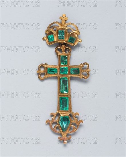 Pendant Cross, 17th century, Spanish or Spanish Colonial, Spain, Gold and emeralds, 6.3 × 2.7 cm (2 1/2 × 1 1/6 in.)