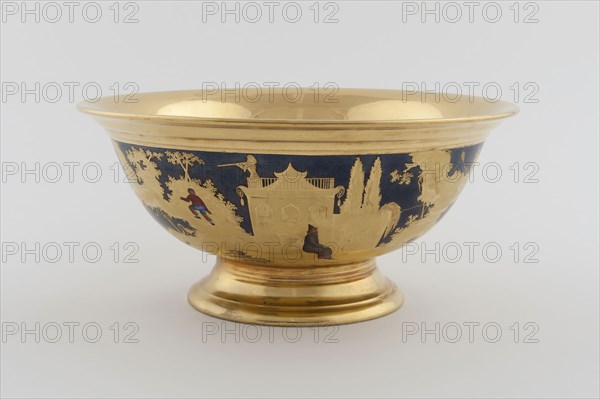 Bowl, c. 1820, Denuelle Porcelain Manufactory (French, 1818-1829), France, Paris, Paris, Hard-paste porcelain, polychrome enamels, and gilding, Diam. 21 cm