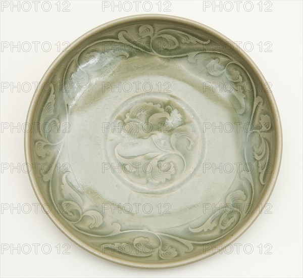 Dish with Undulating Peony-Leaf Scrolls, Northern Song dynasty (960–1127), China, Yaozhou ware, stoneware with underglaze carved and combed decoration, H. 3.8 cm (1 1/2 in.), diam. 18.2 cm (7 3/16 in.)