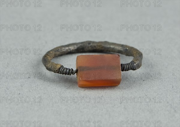 Ring, New Kingdom–Third Intermediate Period, Dynasties 18–25? (about 1550–656 BC), Egyptian, Egypt, Carnelian, silver (or electrum), W. 0.6 cm (1/4 in.), diam. 2.2 cm (7/8 in.)