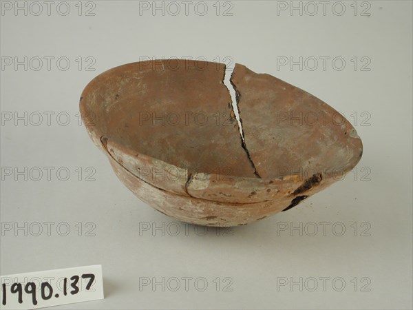 Egyptian, Bowl, between 3300 and 3100 BCE, Terracotta, Overall: 2 1/4 × 5 7/8 inches (5.7 × 14.9 cm)