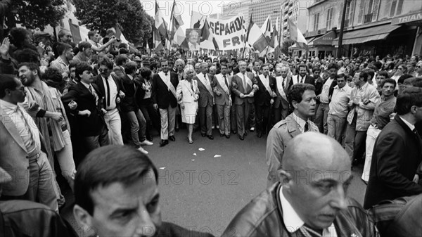 Manifestation du Front National en faveur de l'école libre, Paris, 1984