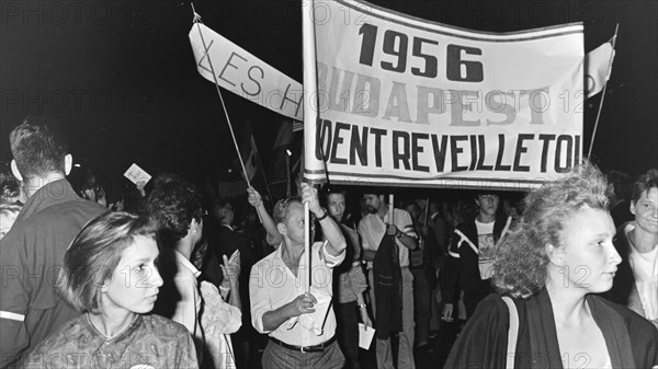 Manifestation anti-Gorbatchev, Paris, 1985