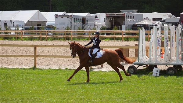 Equitation, France