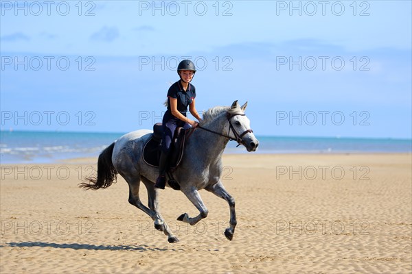 Equitation, France