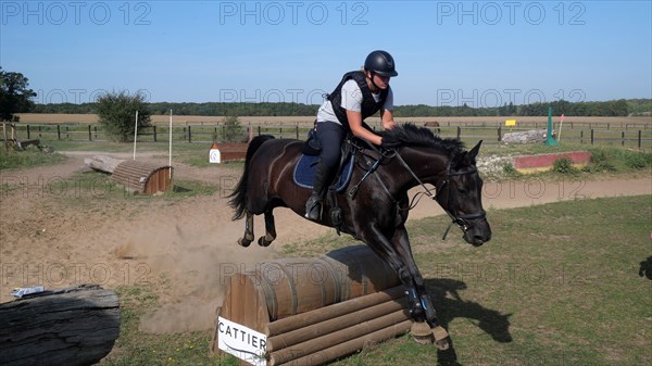 Equitation, France