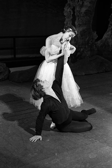 Rudolf Nureyev and Margot Fonteyn