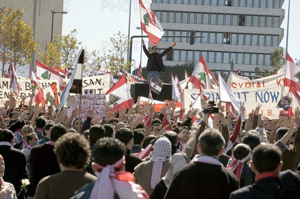 Rassemblements une semaine après l'assassinat de Rafiq Hariri, février 2005