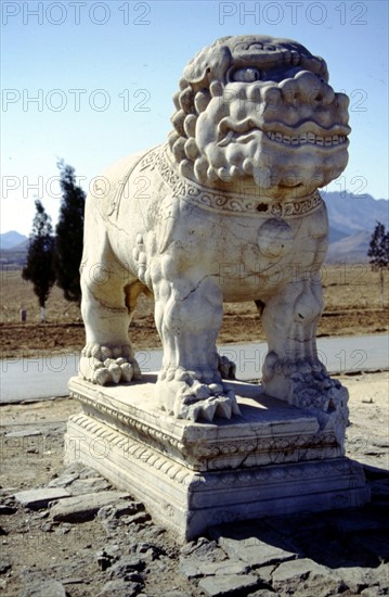 Tombeaux de l'Est des Qing, sculpture sur pierre sur le Chemin de l'Esprit