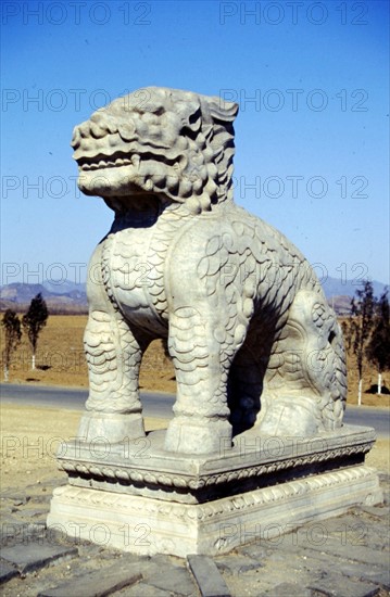 Tombeaux de l'Est des Qing, sculpture sur pierre sur le Chemin de l'Esprit