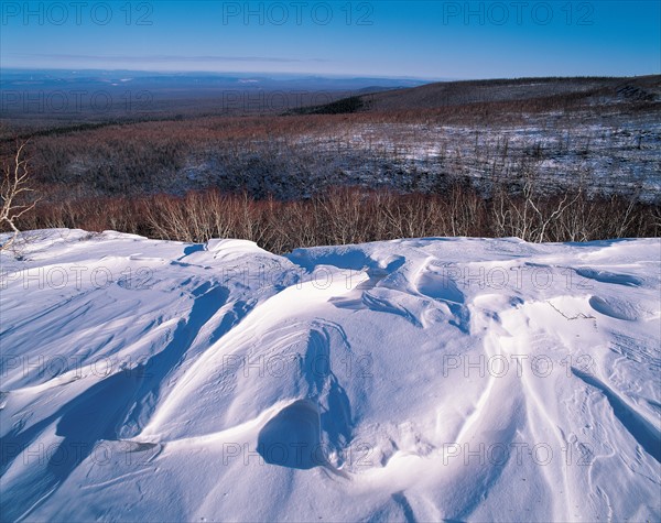 Champ recouvert de neige, Chine