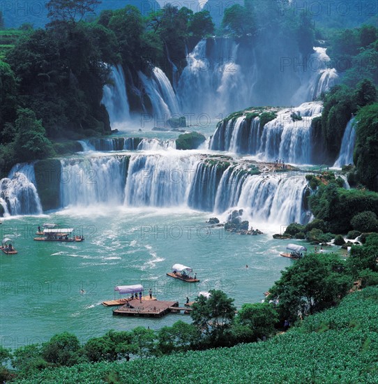 Chutes de Jiulong, province du Yunnan, Chine