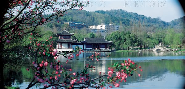 Îlot sur le Lac de l'Ouest, Chine