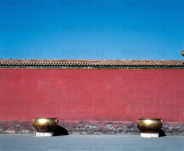 Qianqing Gong, Palace of Heavenly Purity, copper jars, Beijing, Forbidden City, China