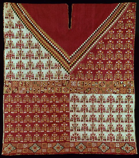 Cotton shirt with flowers associated to the Inca monarchy