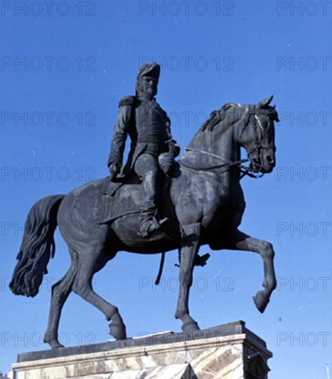 EL GENERAL ESPARTERO A CABALLO
LOGROÑO, EXTERIOR
RIOJA

This image is not downloadable. Contact us for the high res.