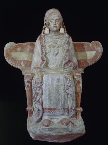 DAMA DE BAZA-(COPIA DEL ORIGINAL DEL MUSEO ARQUEOLOGICO DE MADRID)
GRANADA, MUSEO ARQUEOLOGICO/C CASTRIL
GRANADA