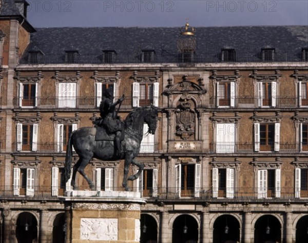 TACCA PIETRO 1577/1640
ESTATUA ECUESTRE DE FELIPE III EN LA PLAZA MAYOR
MADRID, PLAZA MAYOR
MADRID