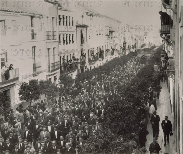 FOTOGRAFIA-CORTEJO FUNBRE POR J.ROMERO DE TORRES-CORODBA 19
CORDOBA, MUSEO BELLAS ARTES
CORDOBA

This image is not downloadable. Contact us for the high res.