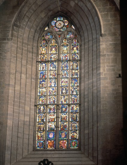 VIDRIERA DE LA FACHADA DE LA IGLESIA S XIII
SANTES CREUS, MONASTERIO SANTES CREUS
TARRAGONA