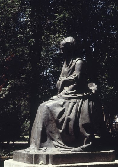 COMENDADOR
MONUMENTO A MARIA LUISA DE BORBON
SEVILLA, PARQUE MARIA LUISA
SEVILLA