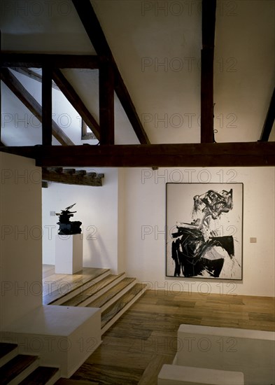 SAURA ANTONIO 1930-98
INTERIOR -VISTA DE UNA SALA-  BRIGITTE BARDOT
CUENCA, MUSEO DE ARTE ABSTRACTO
CUENCA

This image is not downloadable. Contact us for the high res.