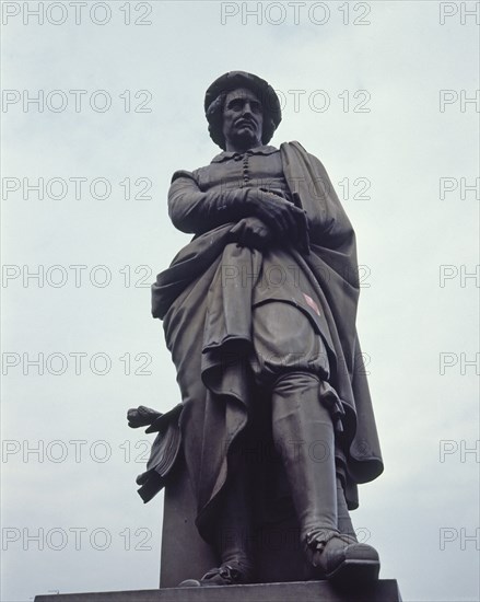 PLAZA REMBRANDT  VISTA DE SU MONUMENTO
AMSTERDAM, EXTERIOR
HOLANDA

This image is not downloadable. Contact us for the high res.