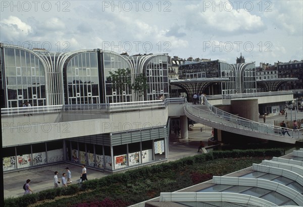 FORUM DES HALLES
PARIS, EXTERIOR
FRANCIA

This image is not downloadable. Contact us for the high res.