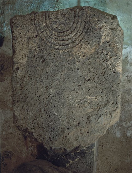 PIEDRA GRABADA DEL POBLADO ZOZAMAS
ARRECIFE, CASTILLO DE SAN GABRIEL
LANZAROTE

This image is not downloadable. Contact us for the high res.