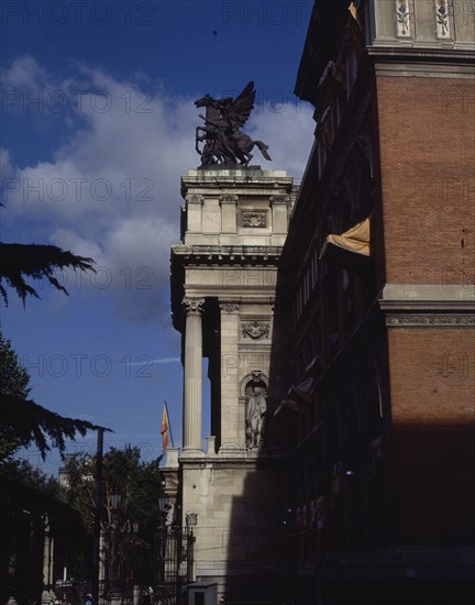 Vélasquez Bosco, Façade du Ministère de l'Agriculture