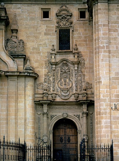 ACERO VICENTE 1714/38
CATEDRAL-SAGRARIO-FACHADA PRINCIPAL
GUADIX, EXTERIOR
GRANADA