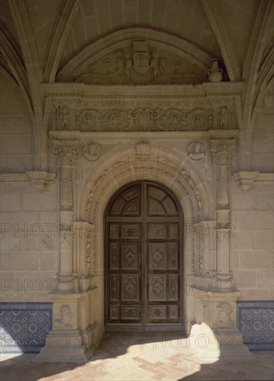 PORTADA DEL CLAUSTRO AL REFECTORIO
JEREZ DE LA FRONTERA, CARTUJA
CADIZ