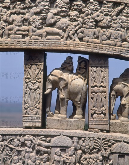 STUPA Nº1-DET TORANA NORTE(PUERTA)DINTEL CENTRAL-PORTEADORES
SANCHI, STUPA 1
INDIA

This image is not downloadable. Contact us for the high res.