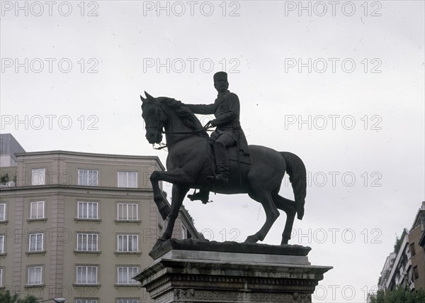 ALEU ANDRES 1835/1901
ESTATUA ECUESTRE DEL MARQUES DEL DUERO EN LA PLAZA DEL DOCTOR MARAÑON- 1887
MADRID, EXTERIOR
MADRID

This image is not downloadable. Contact us for the high res.