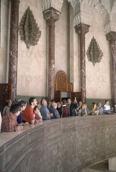 INTERIOR- CORREDOR PARA BAJAR A LA SALA DE LOS BAÑOS
CASABLANCA, MEZQUITA DE HASSAN II
MARRUECOS